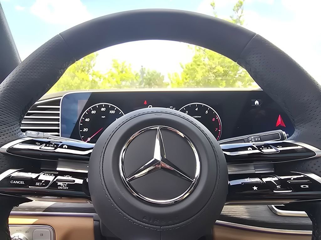 New 2026 MANUFAKTUR Alpine Grey Mercedes-Benz GLS 450 image 70