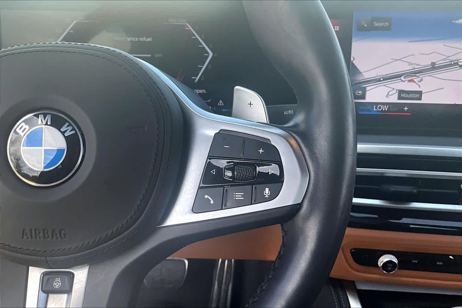 Used 2024 Black Sapphire Metallic BMW M440i image 19