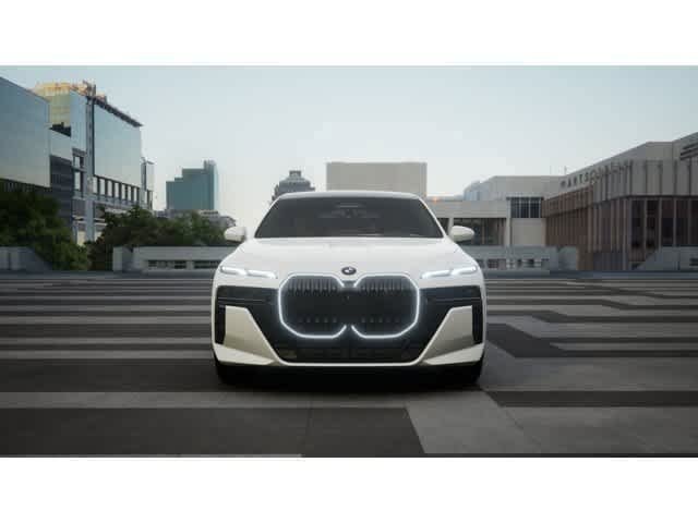 Used 2026 Alpine White BMW 740i xDrive image 3