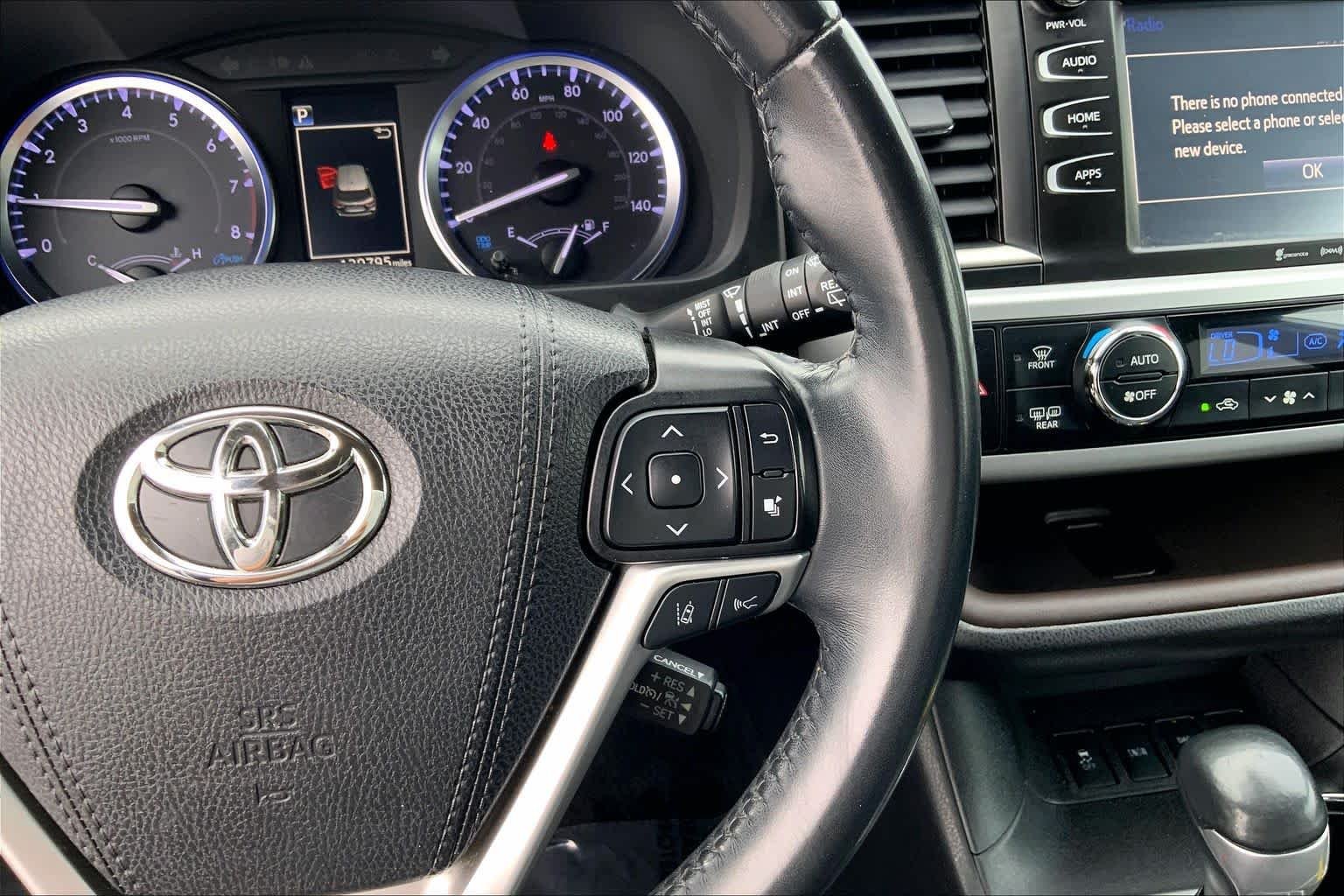 Used 2019 Celestial Silver Metallic Toyota XLE image 22