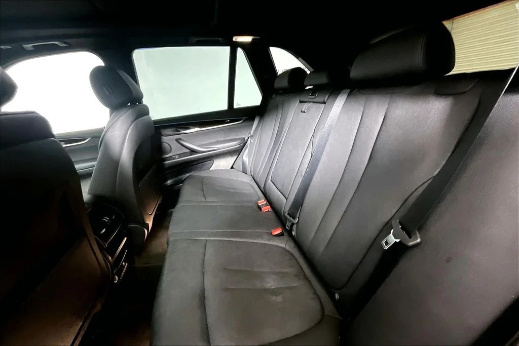 Used 2018 Jet Black BMW sDrive35i image 21