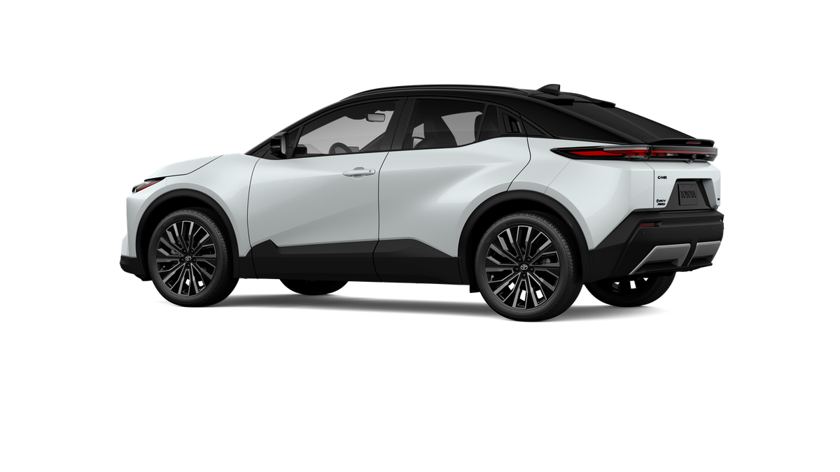 New 2026 Wind Chill Pearl/Black Toyota XSE image 40
