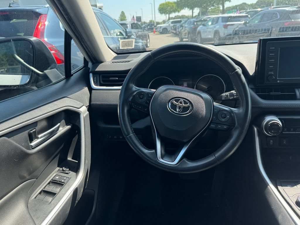 2021 Toyota RAV4 XLE - Photo 14