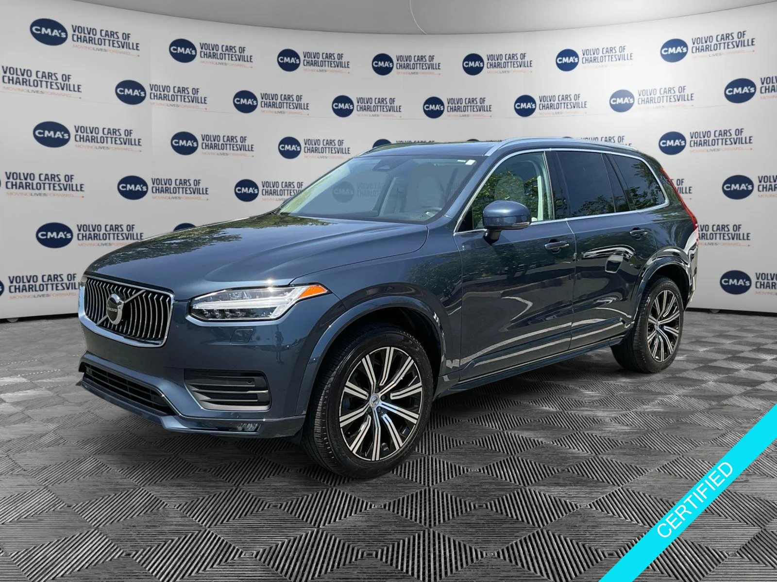 2023 Volvo XC90 B5 Core 4WD's photo