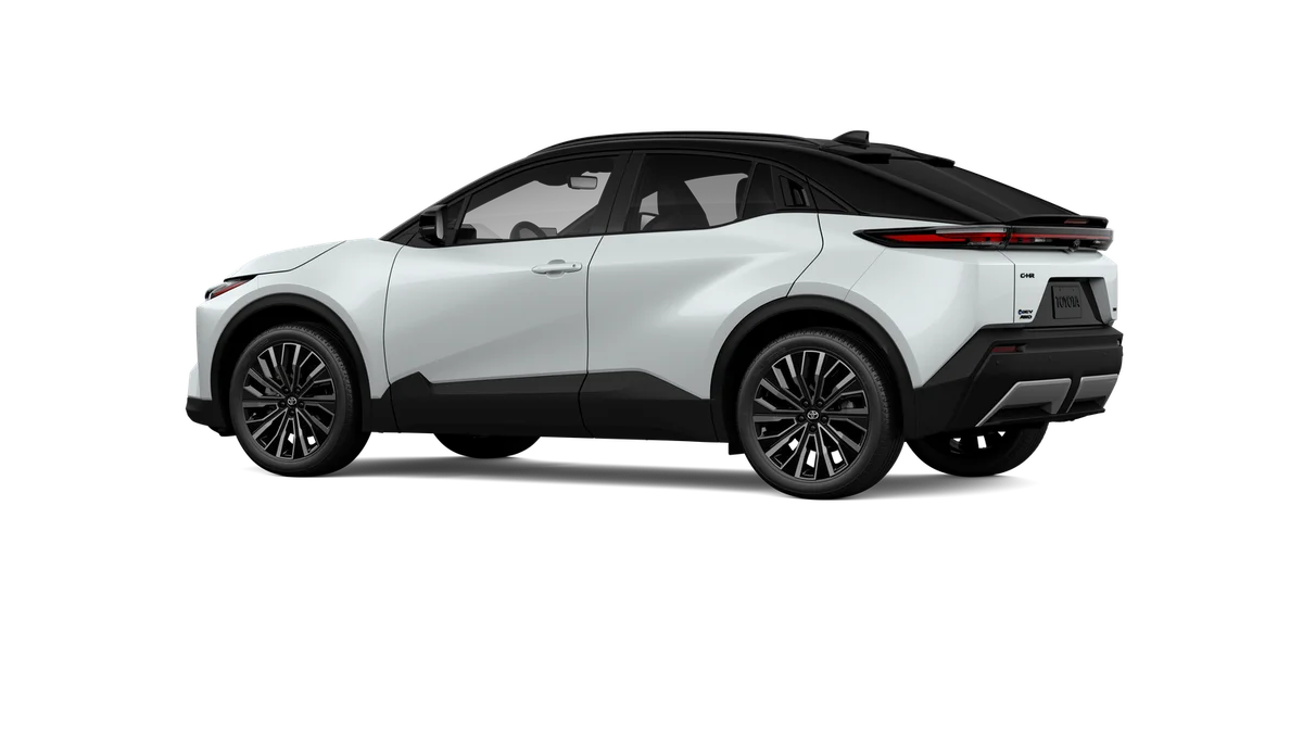 New 2026 Wind Chill Pearl with Midnight Black Metallic roof Toyota XSE image 5