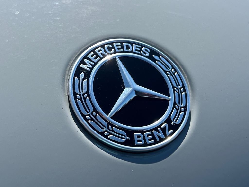 New 2026 MANUFAKTUR Alpine Grey Mercedes-Benz GLC300 image 27