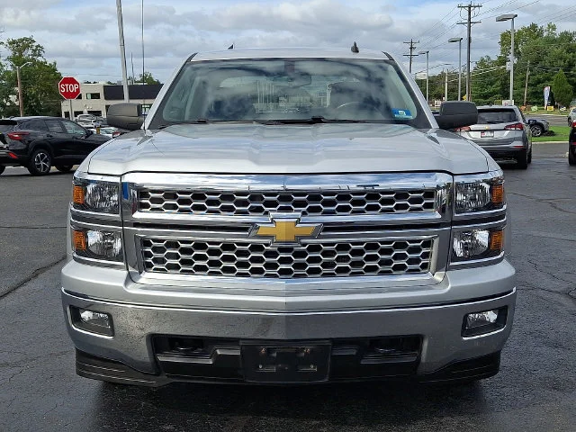 Used 2014 Silver Chevrolet LT image 3