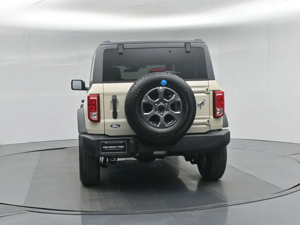 New 2026 Desert Sand Ford Big Bend image 23