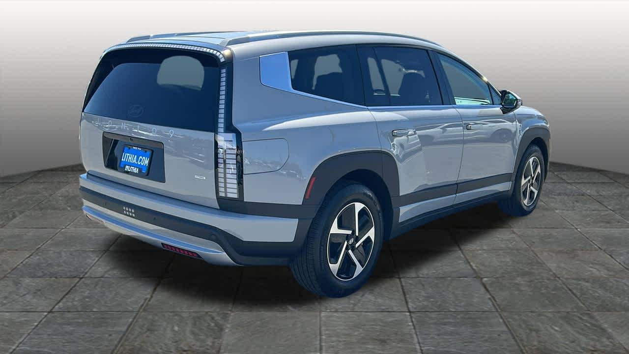 New 2026 Cyber Gray Hyundai SE image 36