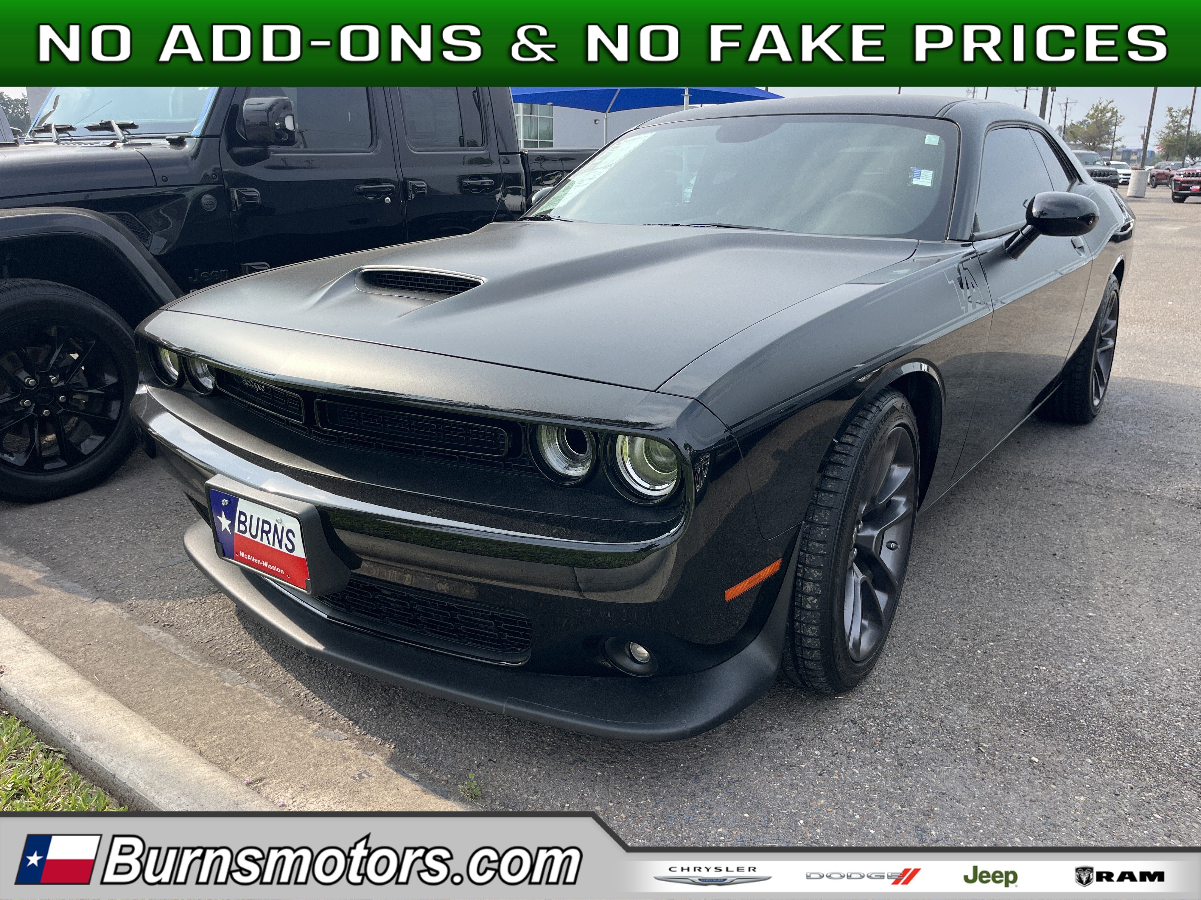 2023 Dodge Challenger R/T's photo