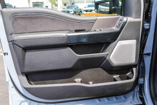 New 2026 Glacier Gray Metallic Tri-Coat Ford F-250® Platinum® image 55