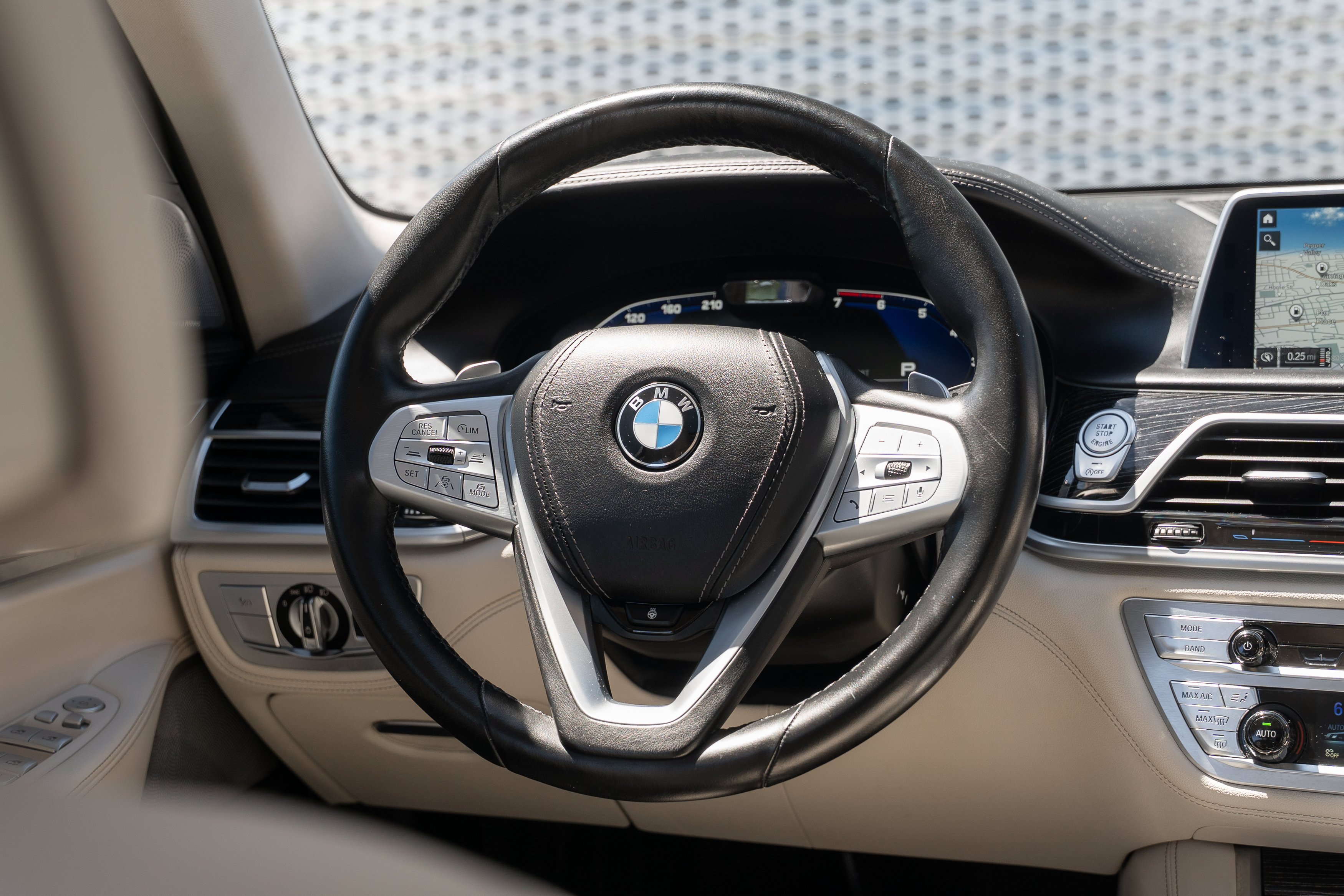 Used 2020 Imperial Blue Metallic BMW 750i xDrive image 9