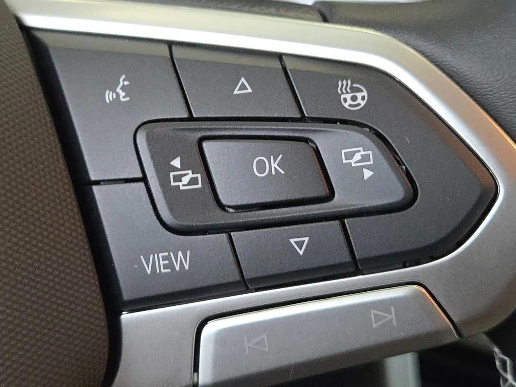 2026 Volkswagen Taos SE - Photo 13