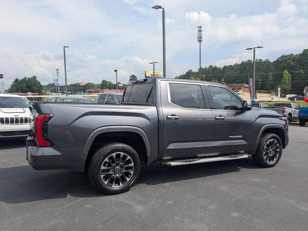 Used 2023  Toyota Limited image 4