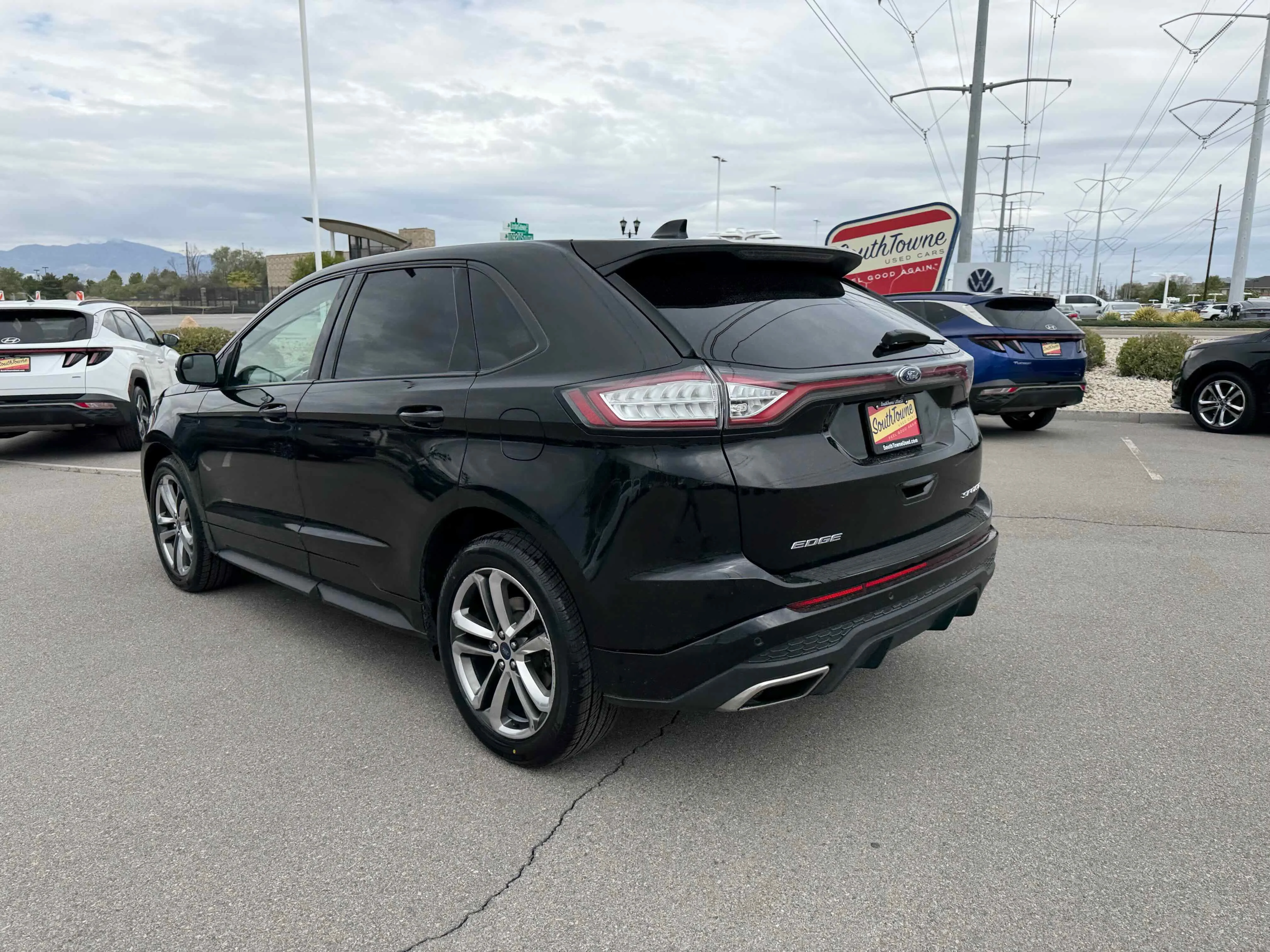 Used 2018 Black Ford Sport image 5