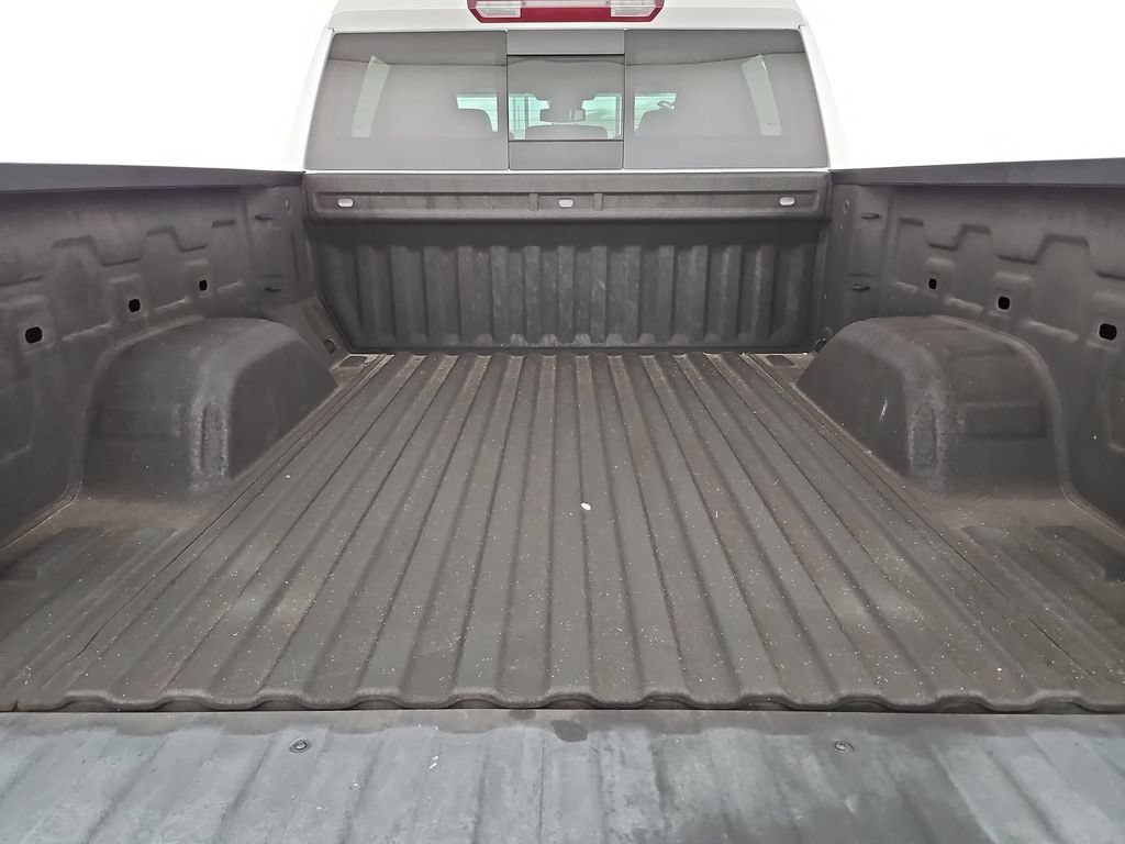 Used 2023 Iridescent Pearl Tricoat Chevrolet LTZ image 32