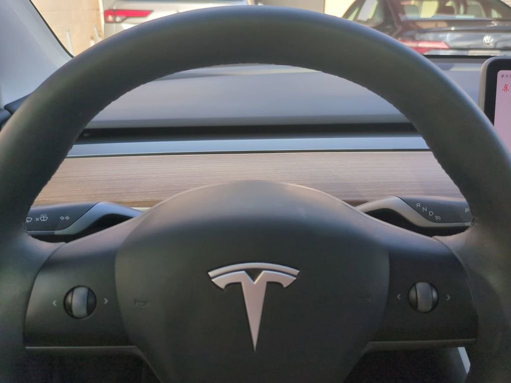 2021 Tesla Model Y Long Range - Photo 33