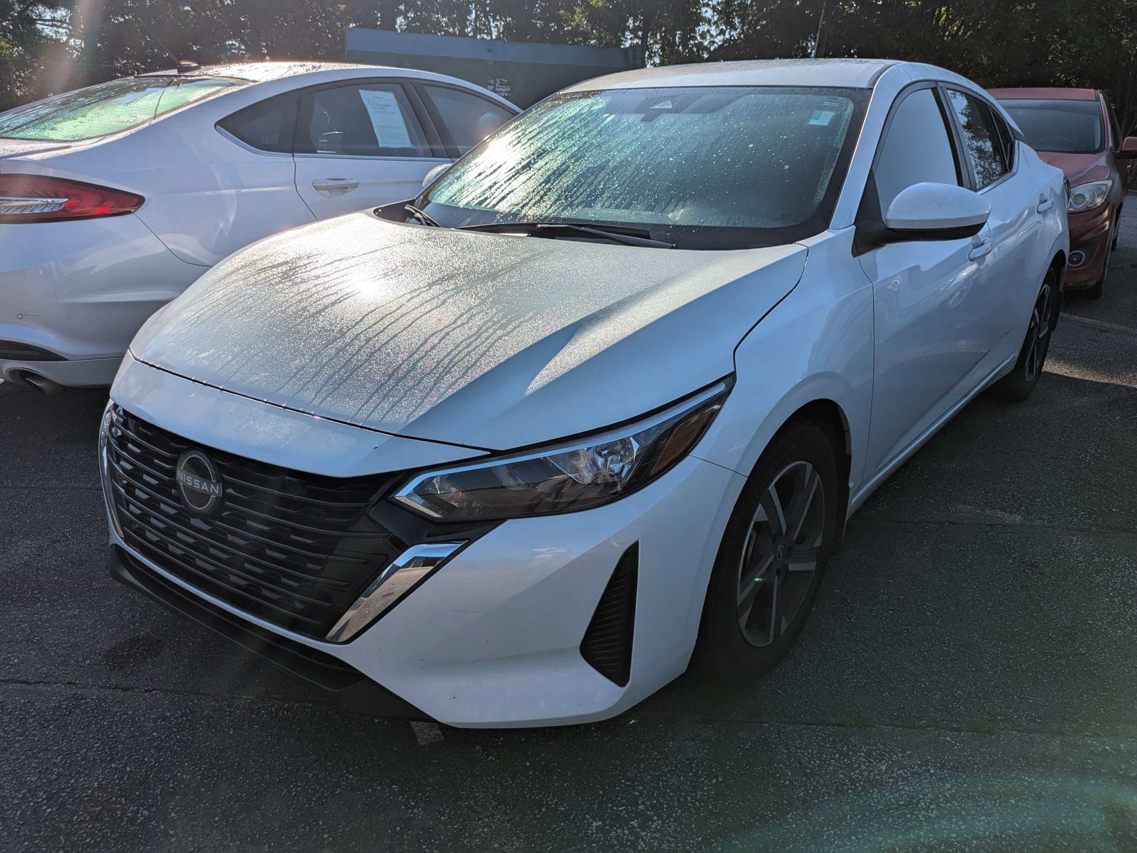 Used 2024 White Nissan SV image 3