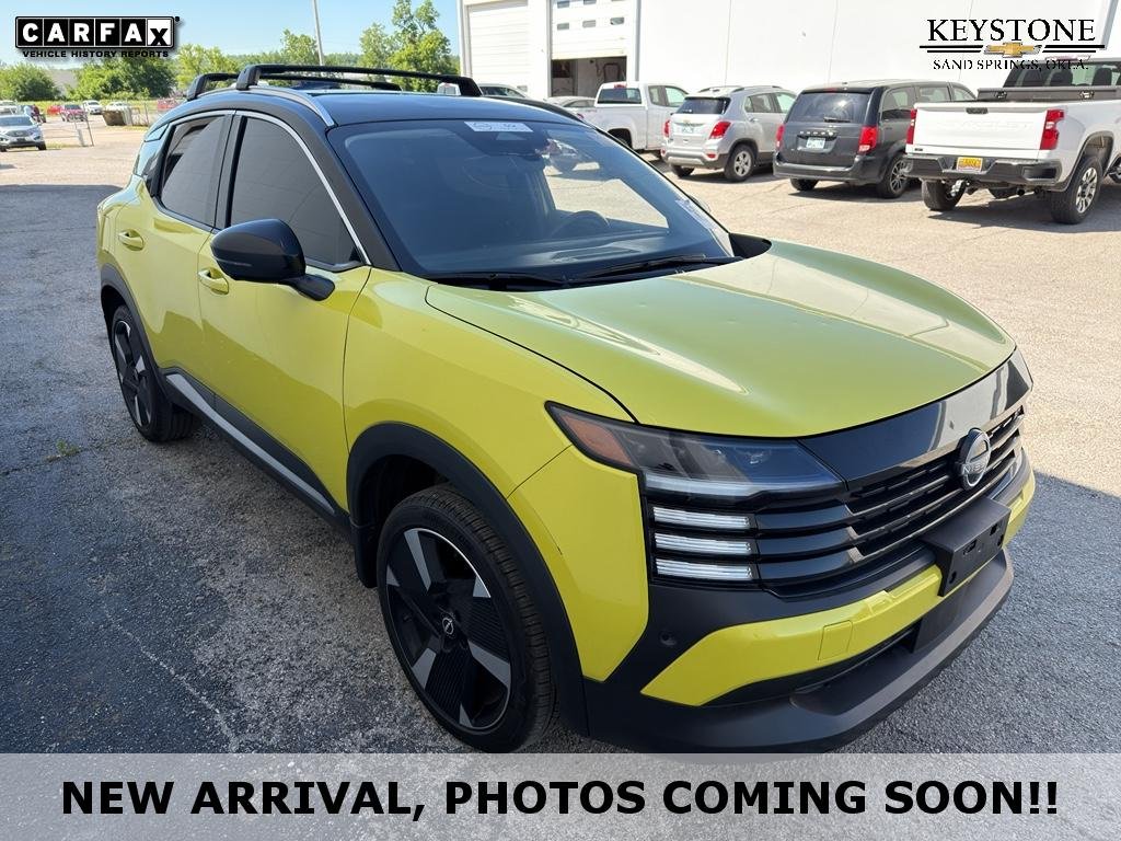 2025 Nissan Kicks 2.0 SR's photo