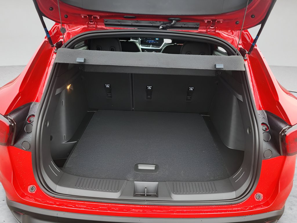2026 Chevrolet Trax RS - Photo 14