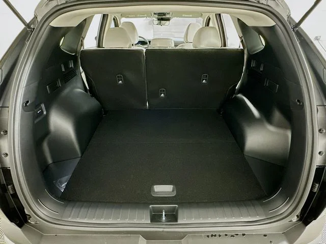 New 2026 Hyundai TUCSON SE