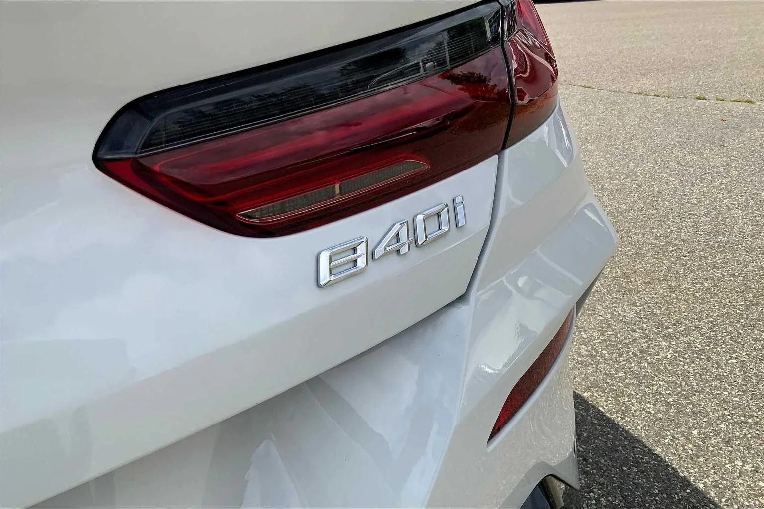 2026 BMW 8 Series 840i - Photo 15