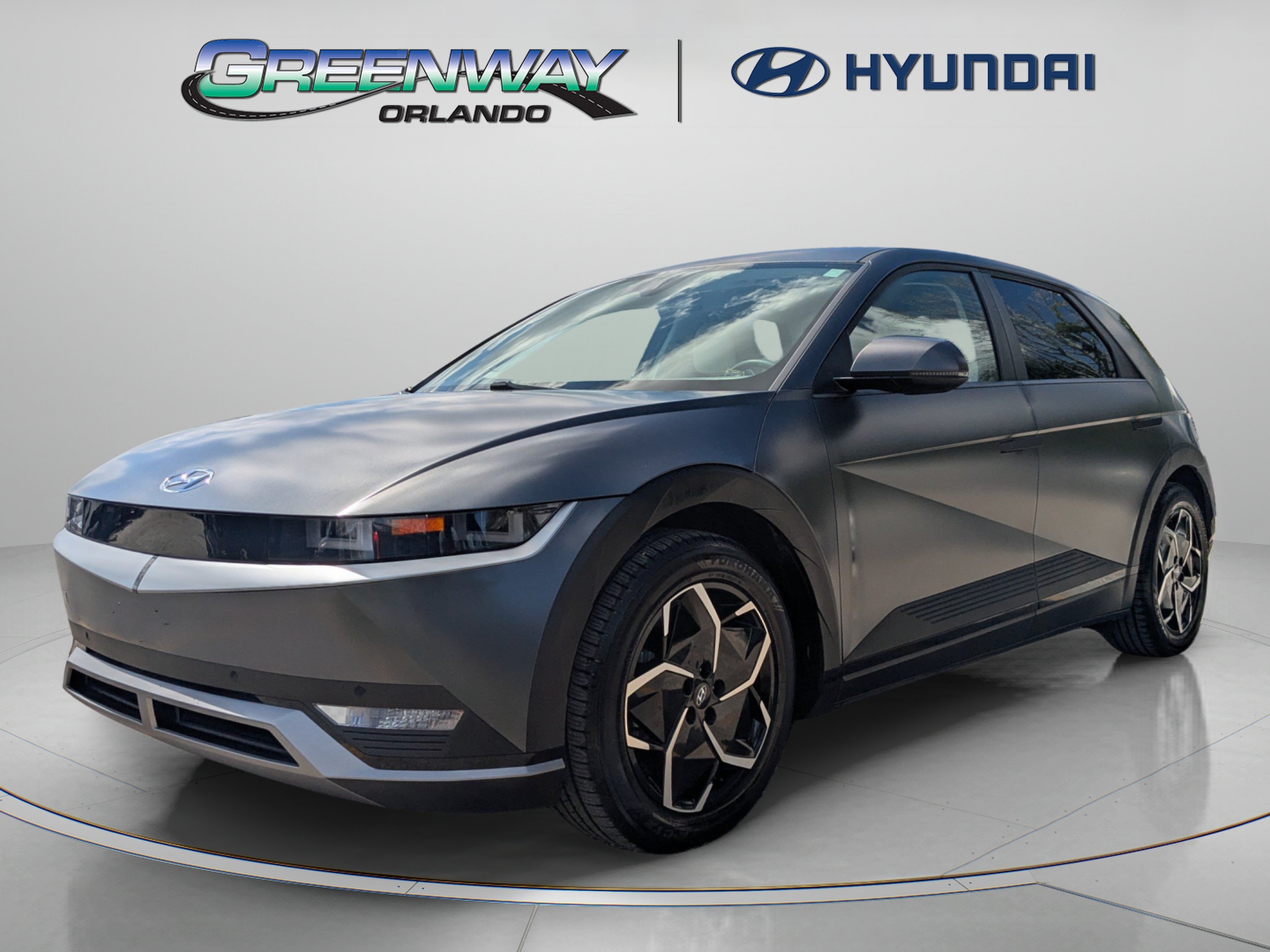 Used 2023 Shooting Star (Matte Gray) Hyundai SEL image 4