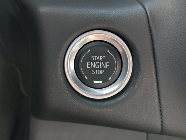 Used 2024 Black Chevrolet Z71 image 24