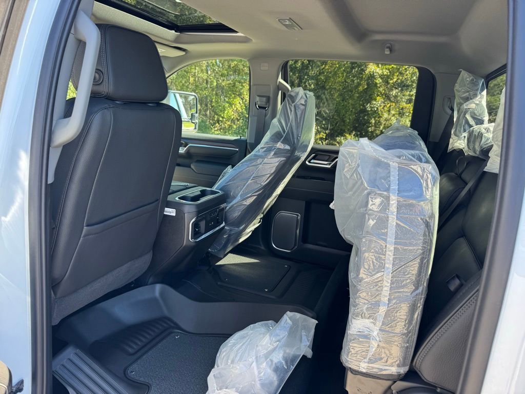 2026 GMC Sierra 3500HD Denali - Photo 36