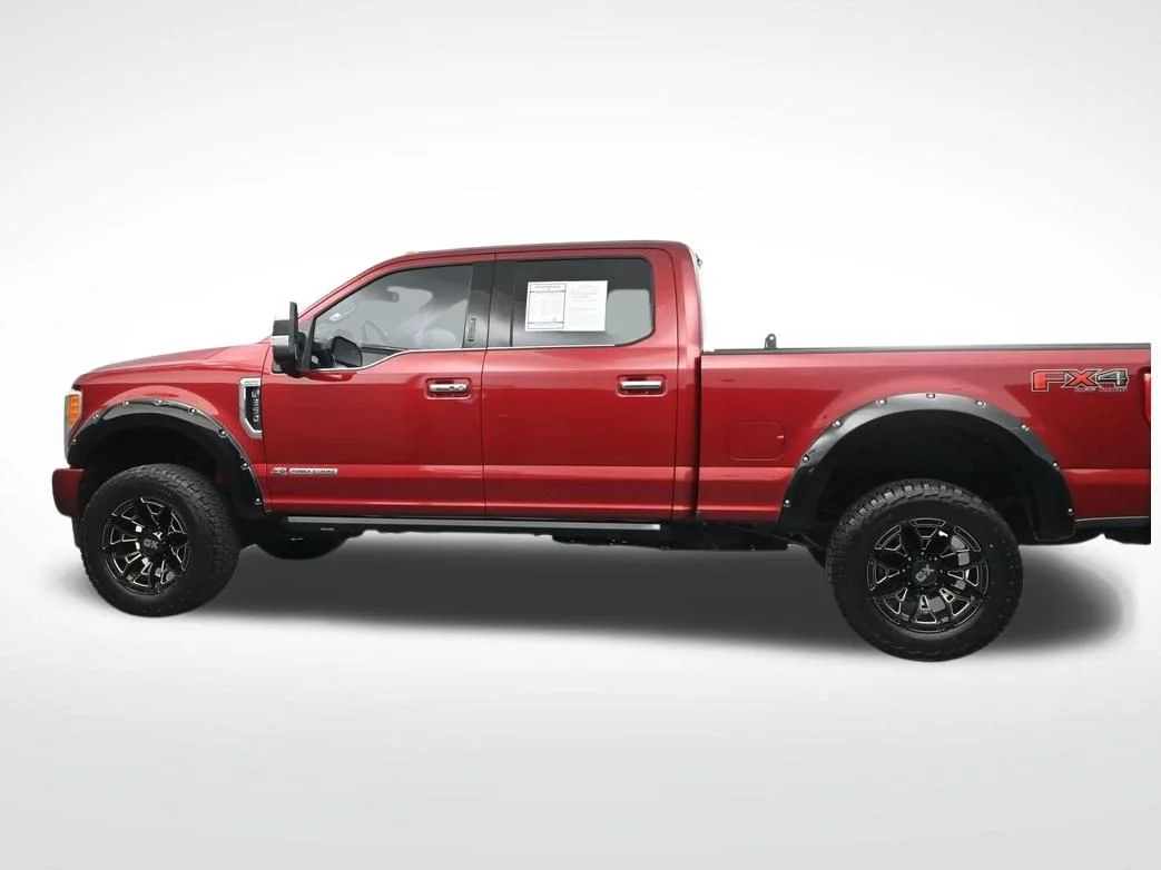Used 2017 Ruby Red Metallic Ford Platinum image 10