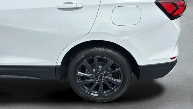 Used 2024 Summit White Chevrolet RS image 35