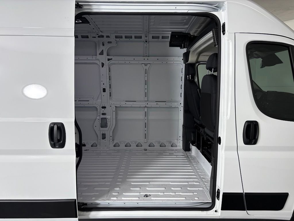 New 2026 Bright White Clearcoat RAM High Roof image 15