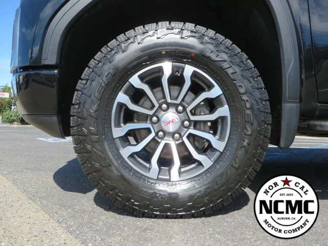 Used 2021 Black GMC AT4 image 9