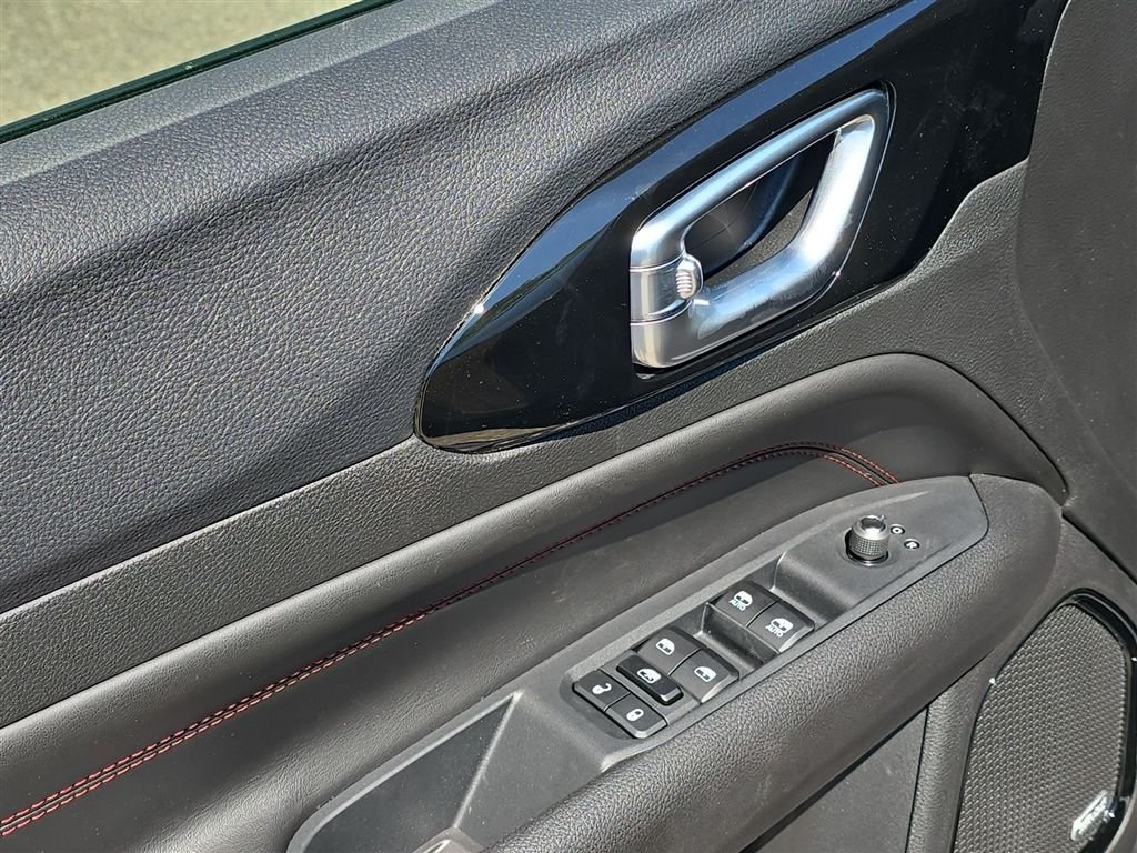New 2026 Diamond Black Crystal Pearl-Coat Exterior Paint Jeep Trailhawk image 20