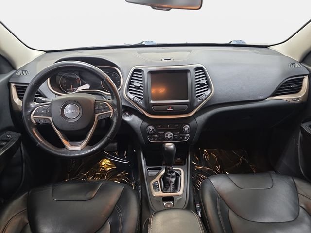 Used 2016 Gray Jeep Limited image 10