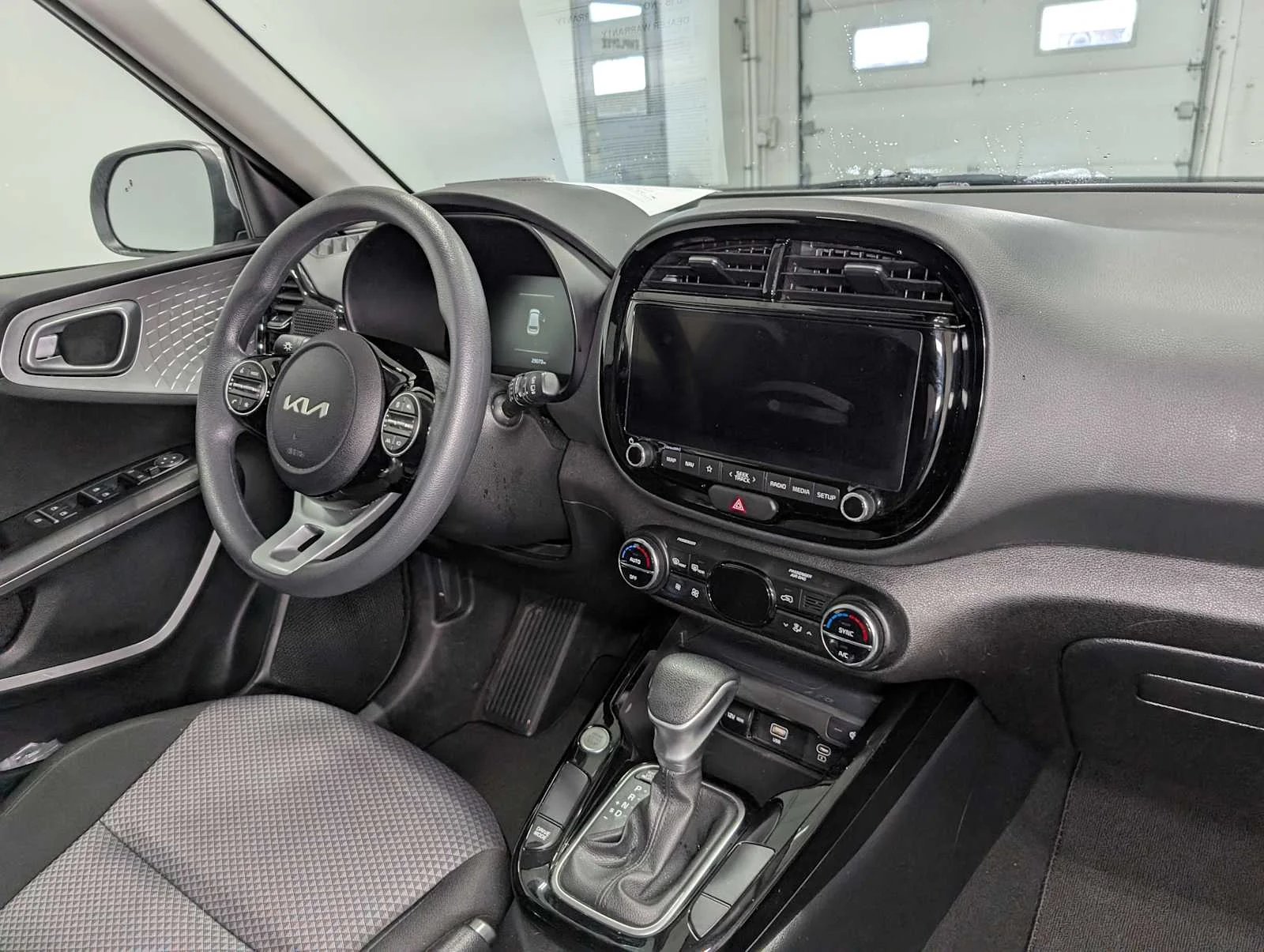 Certified Used 2024 Steel Gray Kia S image 39