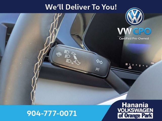Certified Used 2023 White Volkswagen 1.5T SE image 27