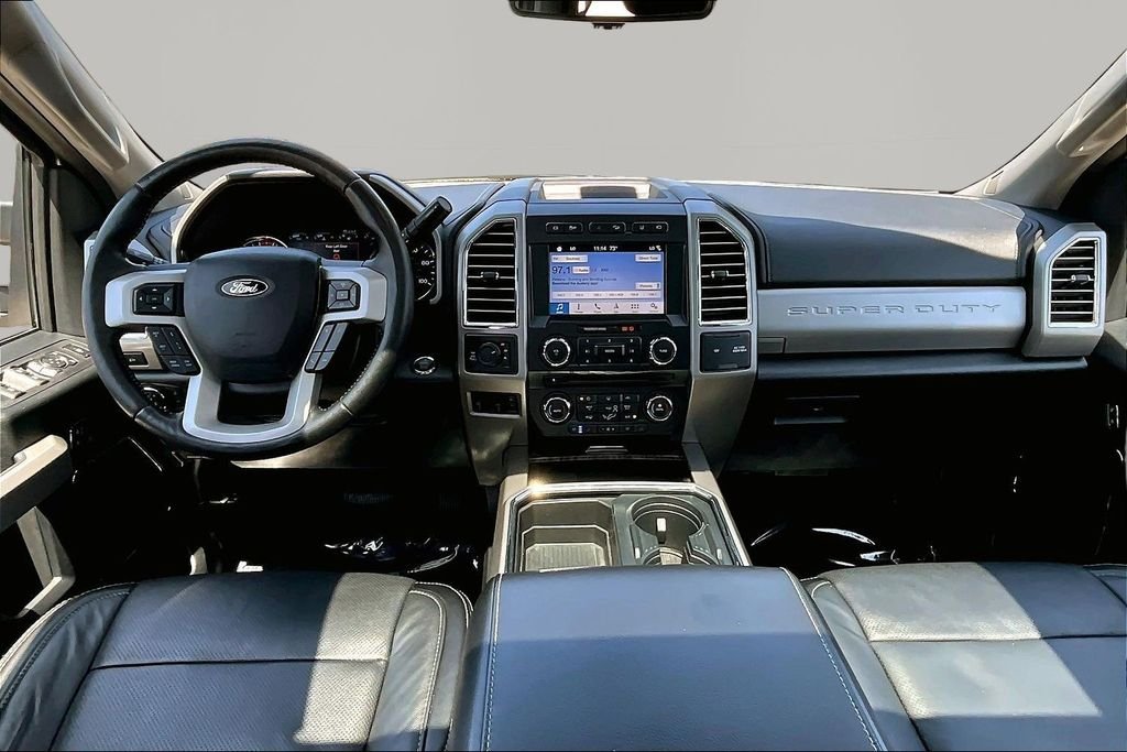Used 2017 Silver Ford Lariat image 8