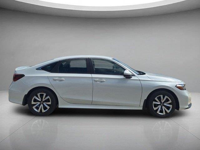 New 2026 Platinum White Pearl Honda LX image 6