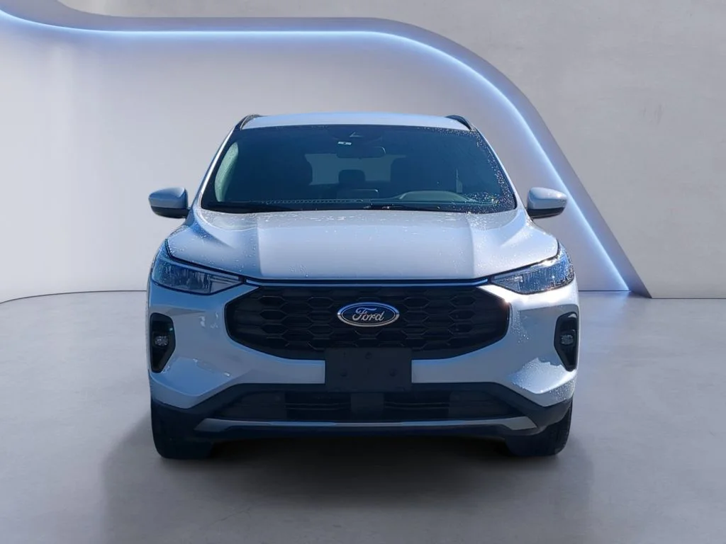 Used 2025 Silver Ford ST-Line Select image 10