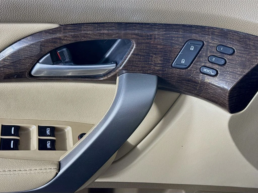 Used 2012 Black Acura Technology image 21