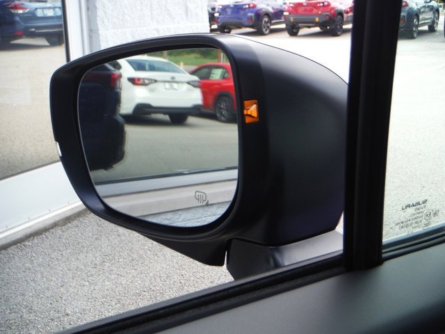 New 2026 CRYSTAL WHITE PEARL Subaru Premium image 34