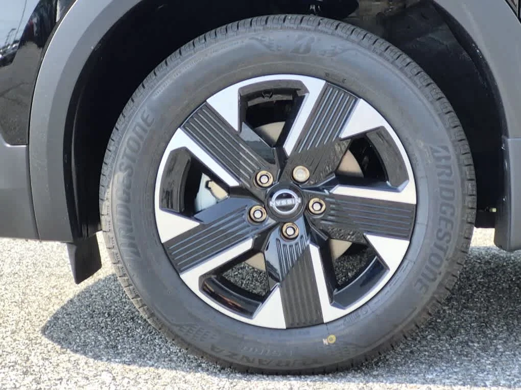 Used 2026 Super Black Nissan SV image 6