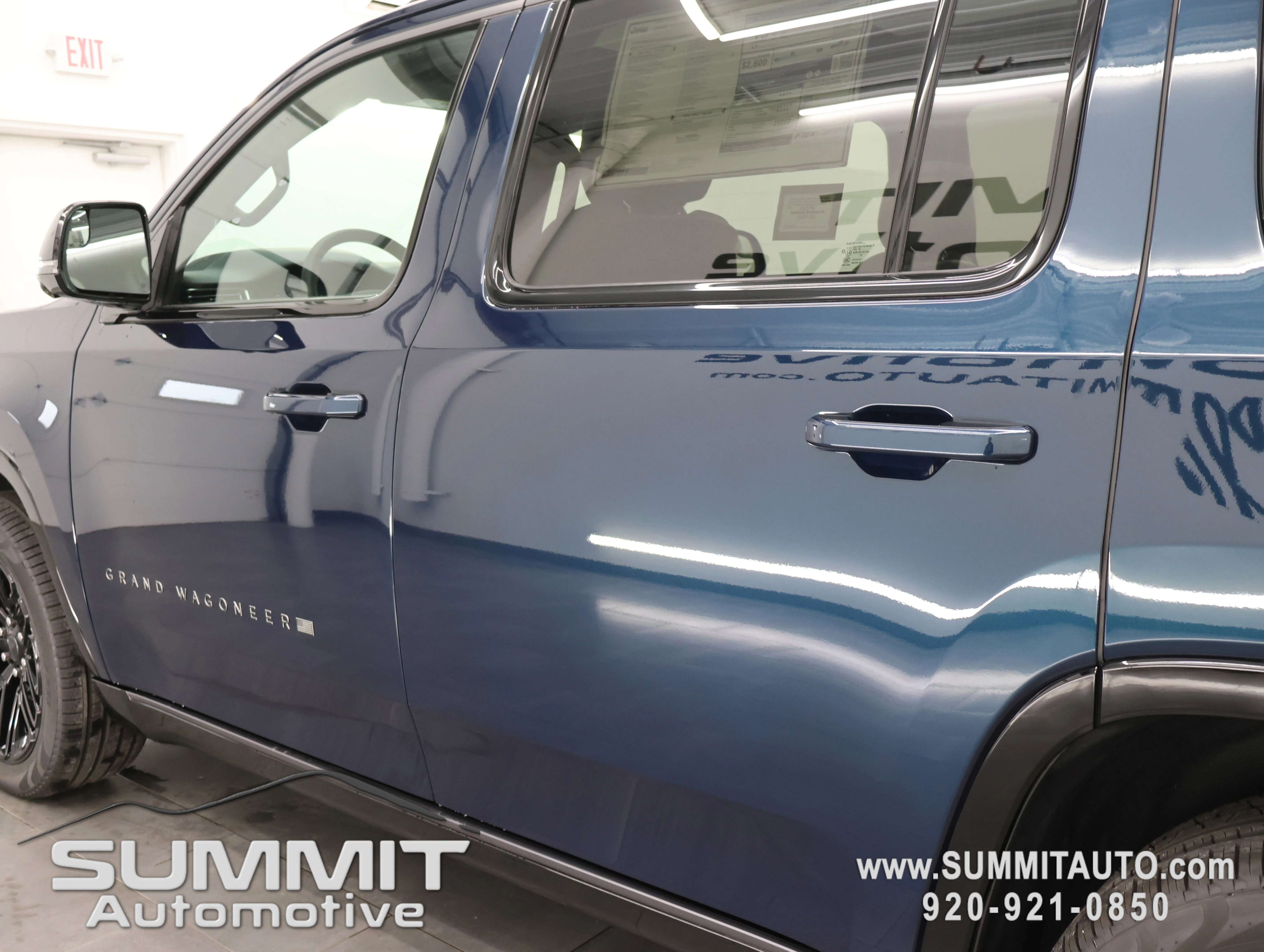 New 2026 Fathom Blue Pearl-Coat Exterior Paint (Late Availability) Jeep Limited Reserve image 35