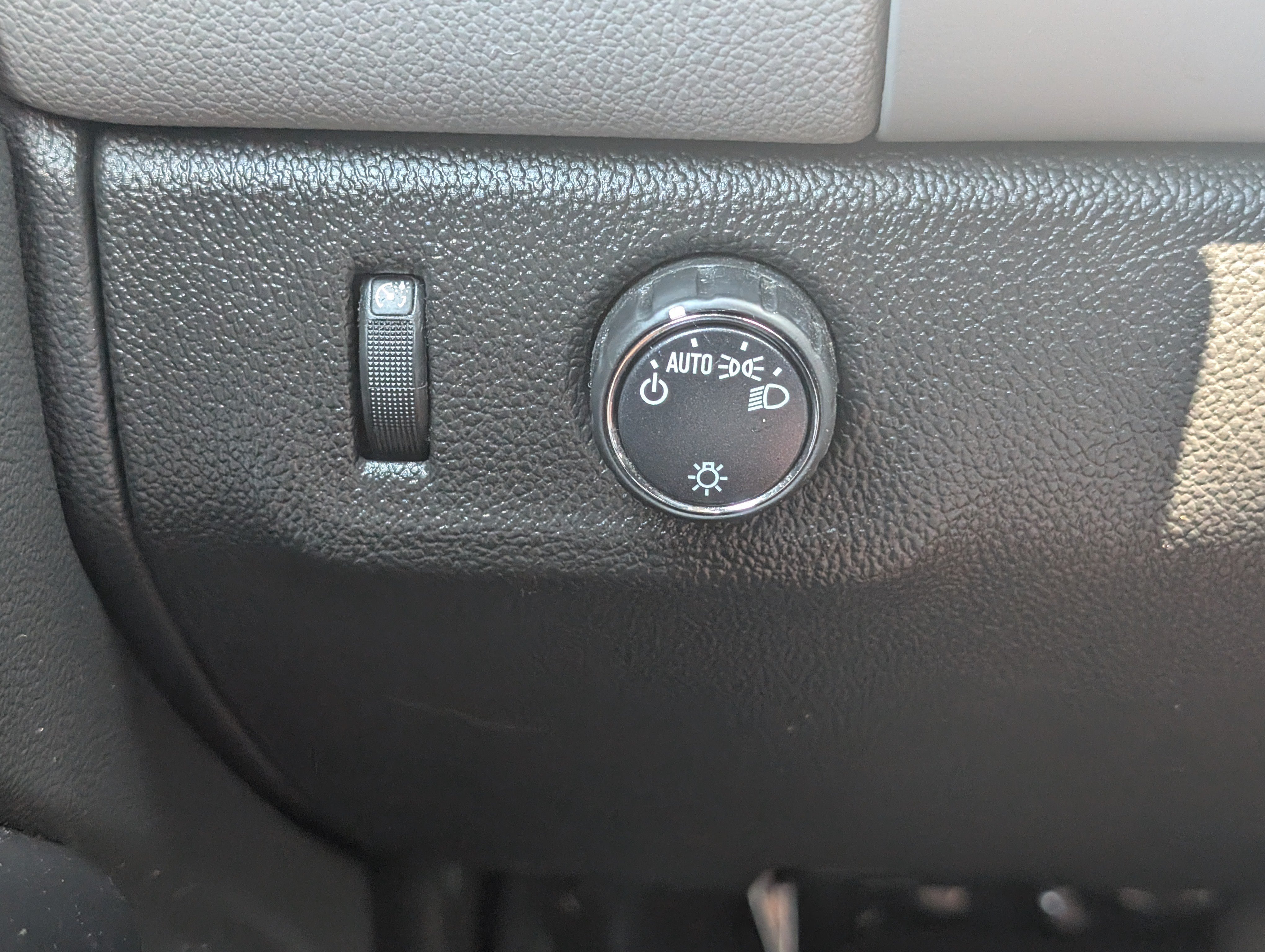 Used 2020 Kinetic Blue Metallic Chevrolet 2WD Work Truck image 12
