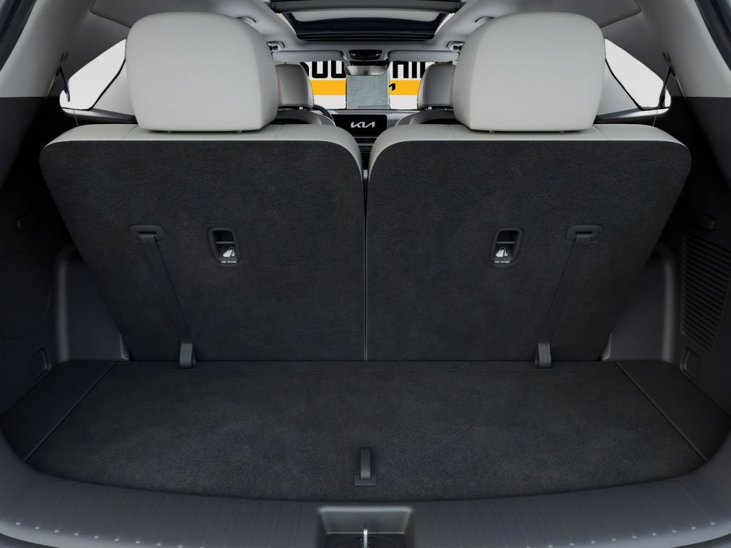 New 2026 White Kia X-Line SX image 19