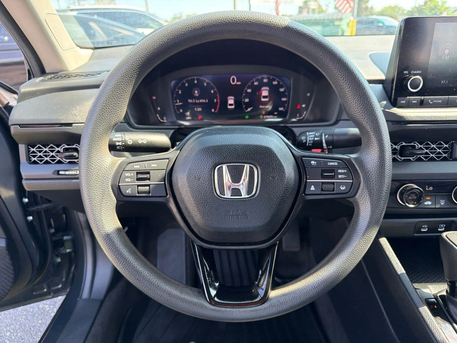 2024 Honda Accord LX - Photo 27