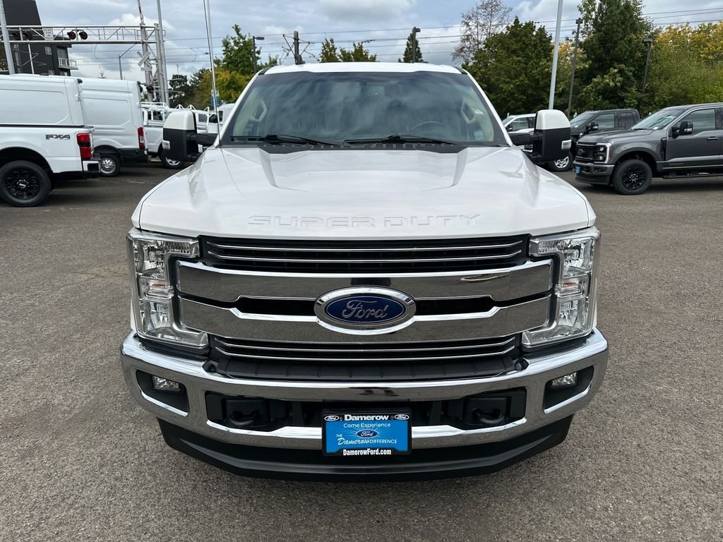 Used 2019 White Ford Lariat image 10