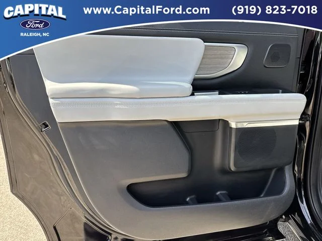 Used 2025 Black Ford Platinum image 17