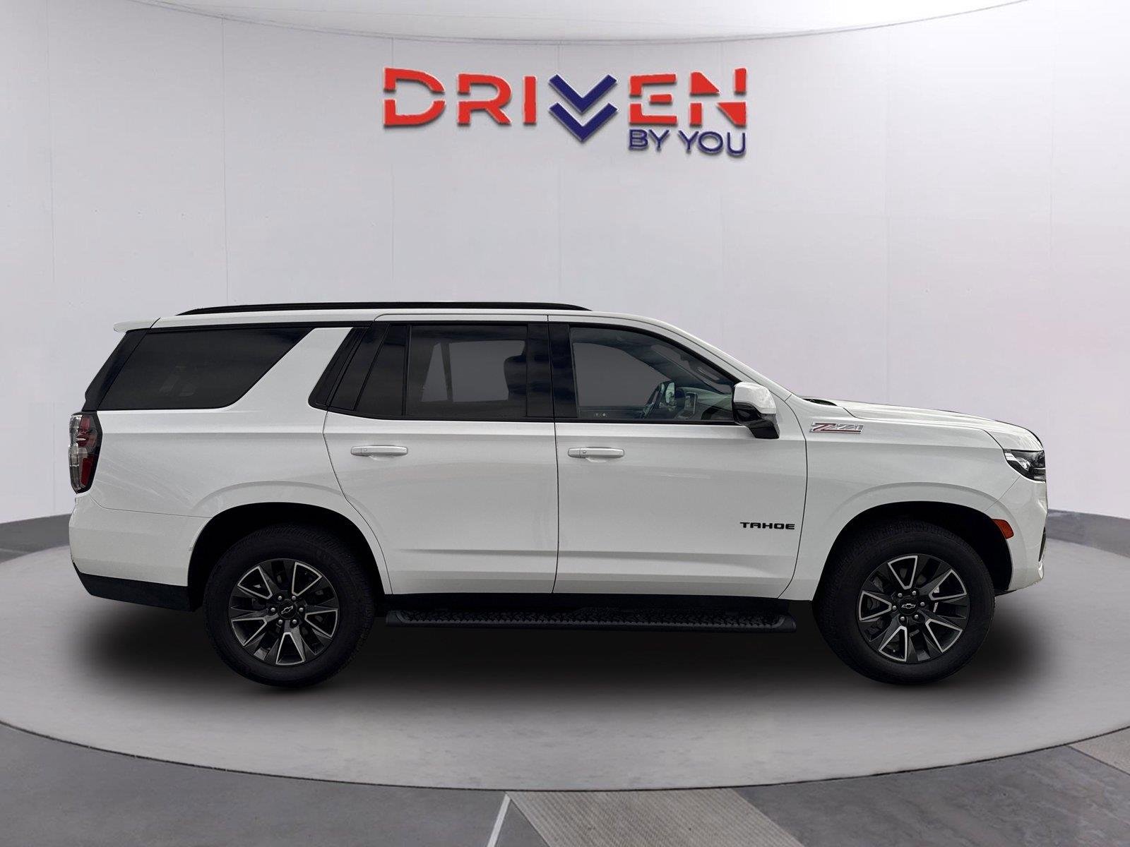 Used 2022 SUMMIT WHITE Chevrolet Z71 image 3